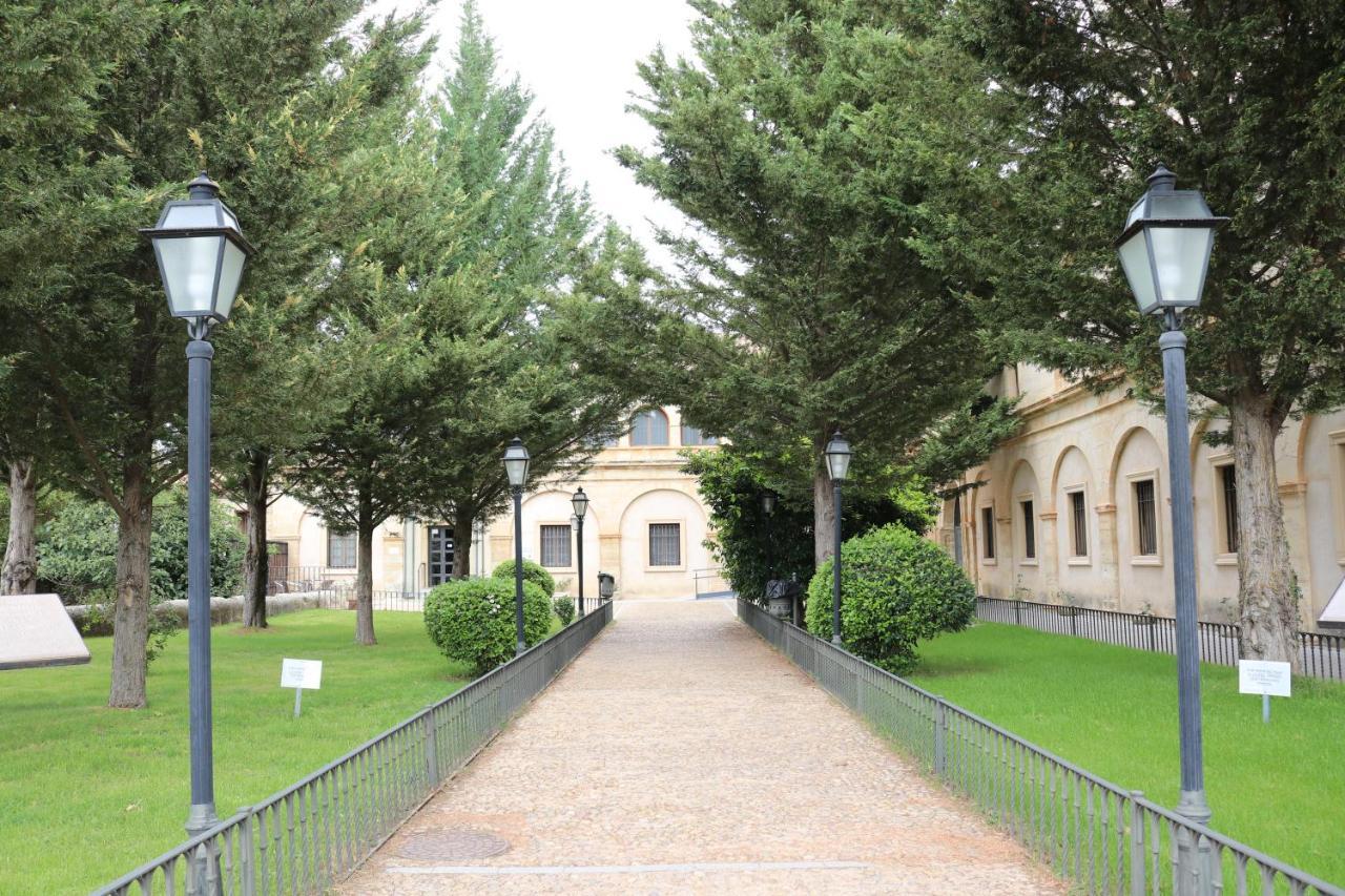 Hotel Monasterio De Tejeda Garaballa Exterior foto